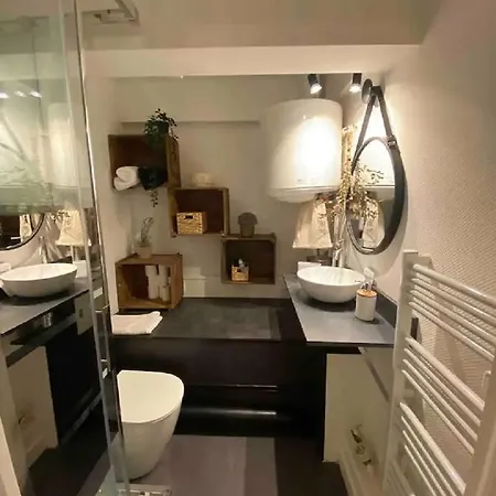 Hyper Centre De 公寓 *